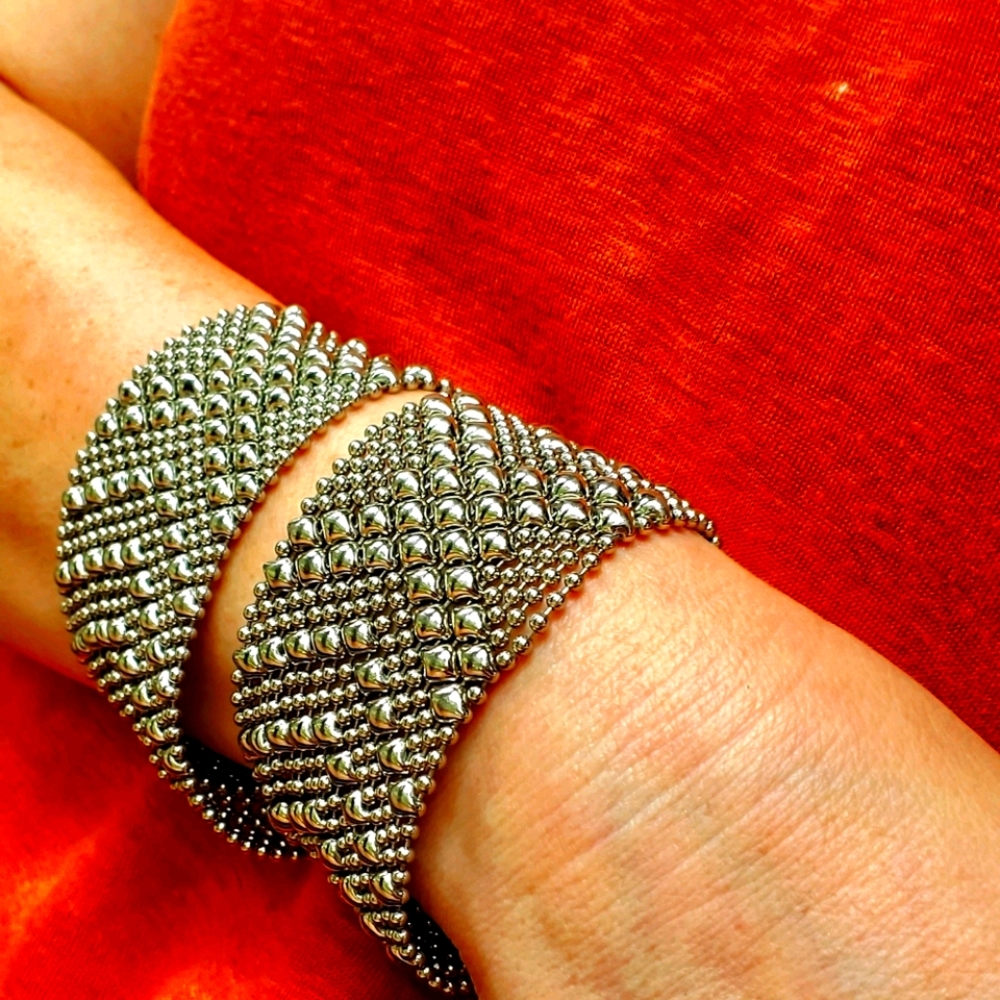 Silver Bracelet Liquid Metal - SG Flinging Arrows